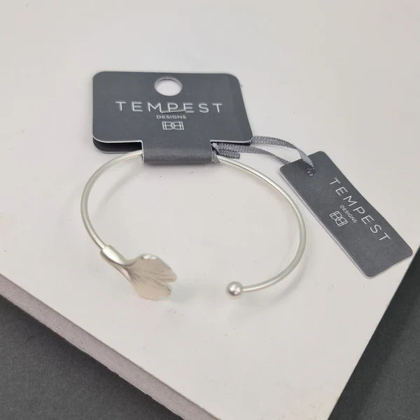 GINGKO LEAF SIMPLE OPEN BANGLE