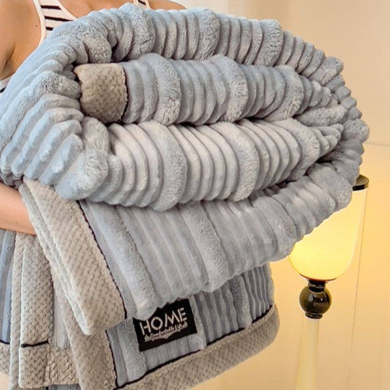 Luxury Ribbed Faux Fur Throw Blanket (180cm*200cm): Cream