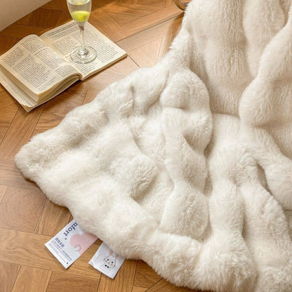 Plush Luxurious Faux Fur Throw Blankets (100*160cm) : Taupe