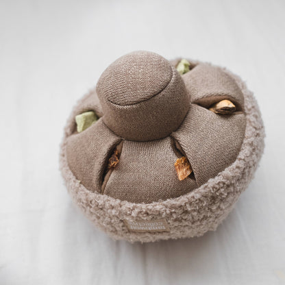 GUU//OAT//NOSEWORK MUSHROOM//ENRICHMENT DOG TOY: Small