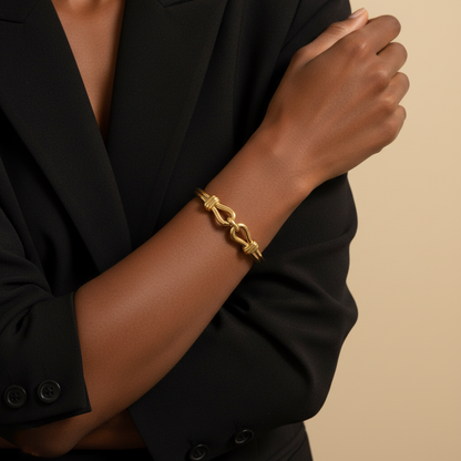 Interlocking Loop Bracelet 18k Gold Plated Modern 