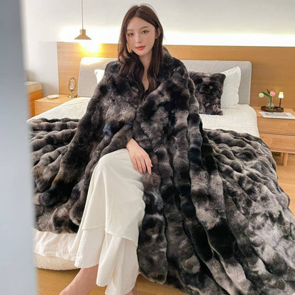 Cosy Faux Fur Sofa Chair Throw Blanket (130cm*160cm) BLK019: Black Mix
