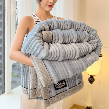 Luxury Ribbed Faux Fur Throw Blanket (180cm*200cm): Cream