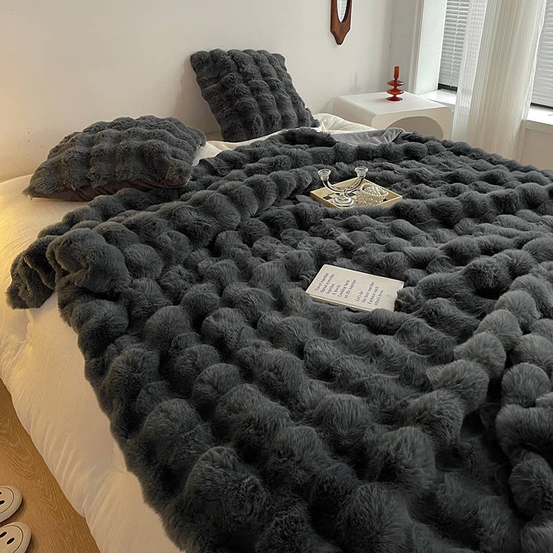 Plush Luxurious Faux Fur Throw Blankets (100*160cm) : Taupe