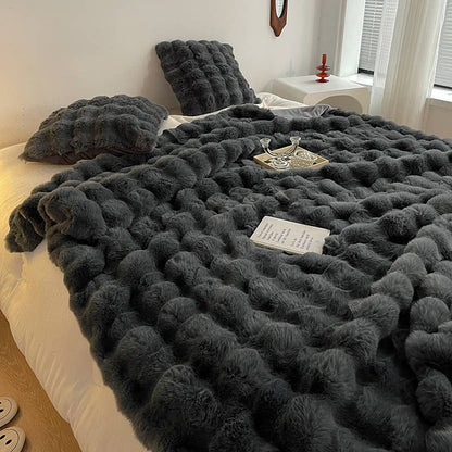 Plush Luxurious Faux Fur Throw Blankets (100*160cm) : Cream