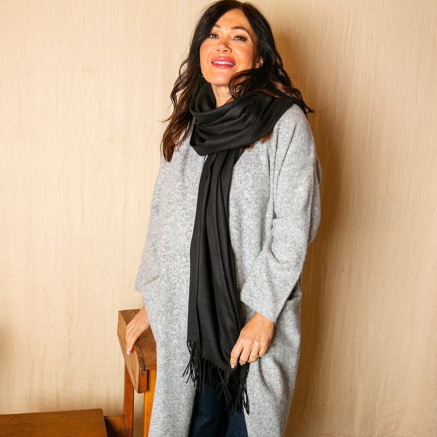 Georgia Pashmina: Black