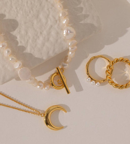 Freshwater Pearl Baroque & Freshwater T Bar Necklace Summer