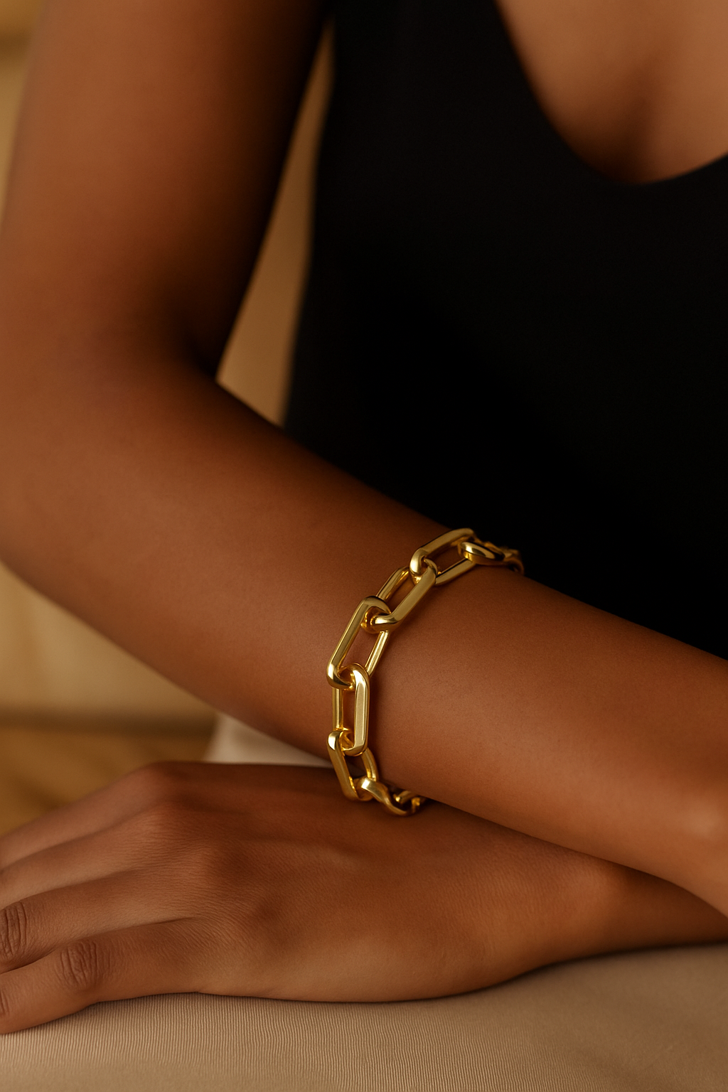 Isla Link Chain Bracelet 18K Gold Waterproof Hypoallergenic